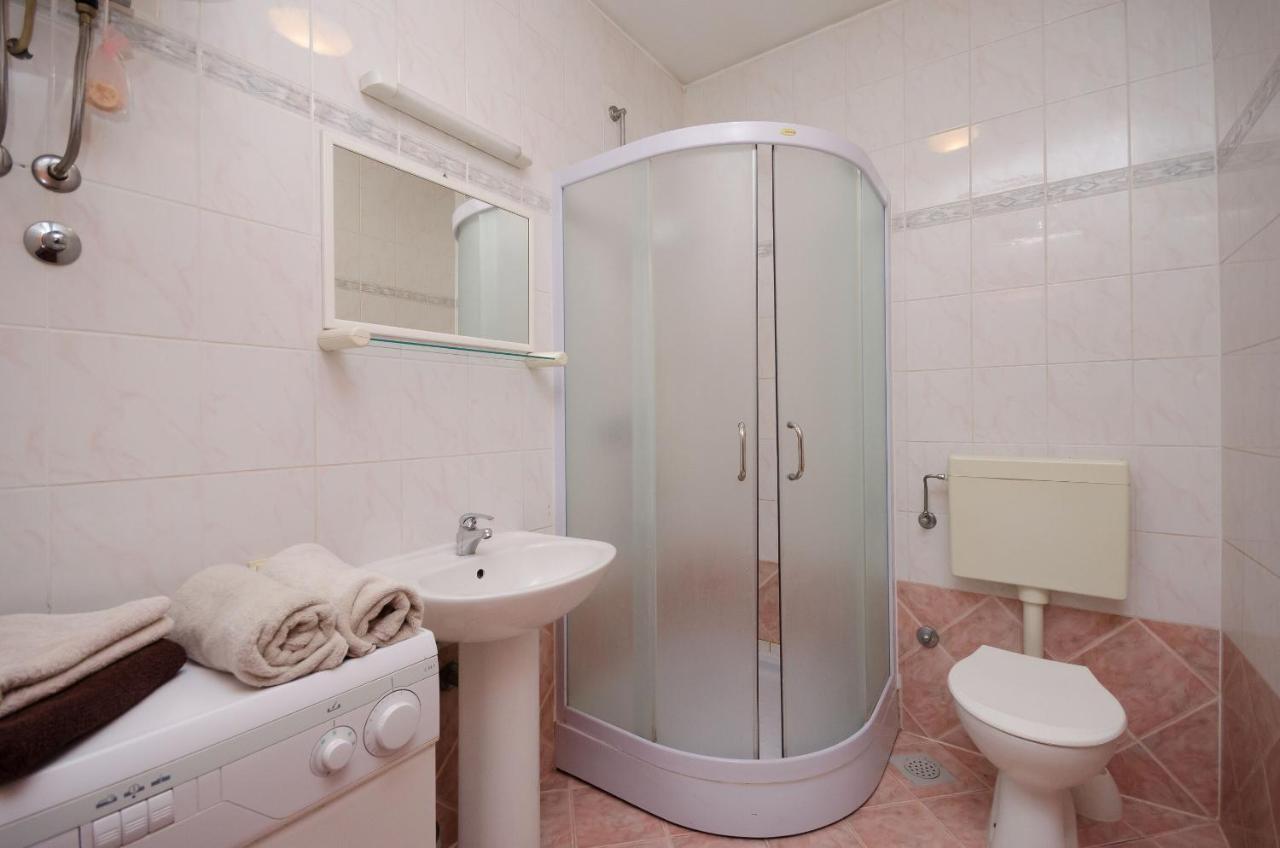 Apartments Snjezana Novi Vinodolski Luaran gambar
