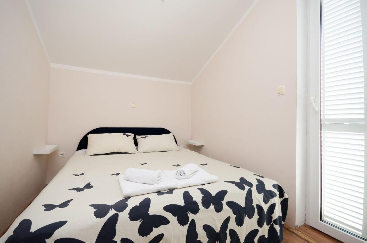 Apartments Snjezana Novi Vinodolski Luaran gambar