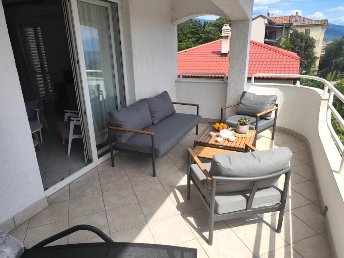 Apartments Snjezana Novi Vinodolski Luaran gambar