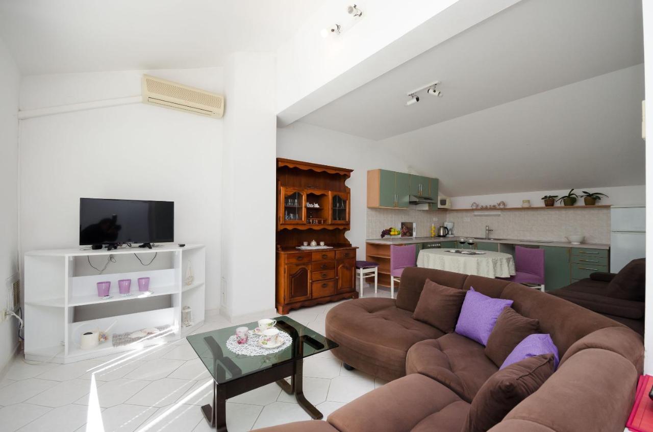 Apartments Snjezana Novi Vinodolski Luaran gambar